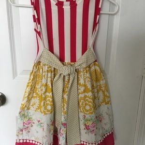Girls dress